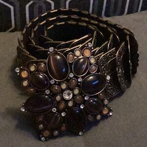 80’s Vintage Metal & Gem Scalloped Stretch Belt